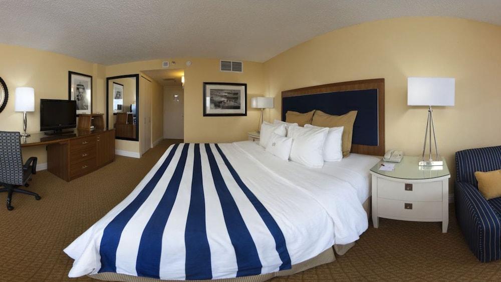 Hotel The Landing At Hampton Marina, Tapestry Collection By Hilton Exterior foto